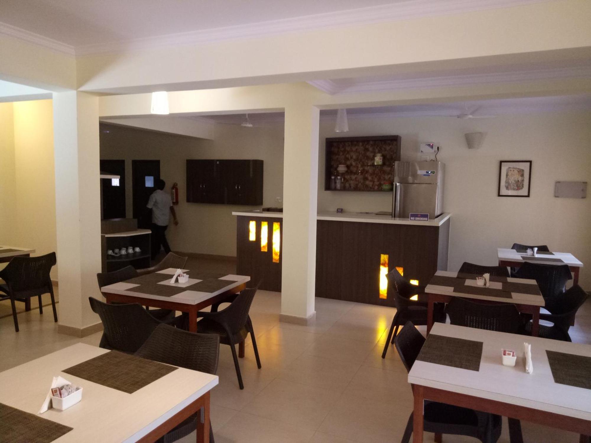 The Majorda Pristinne Hotel Екстер'єр фото