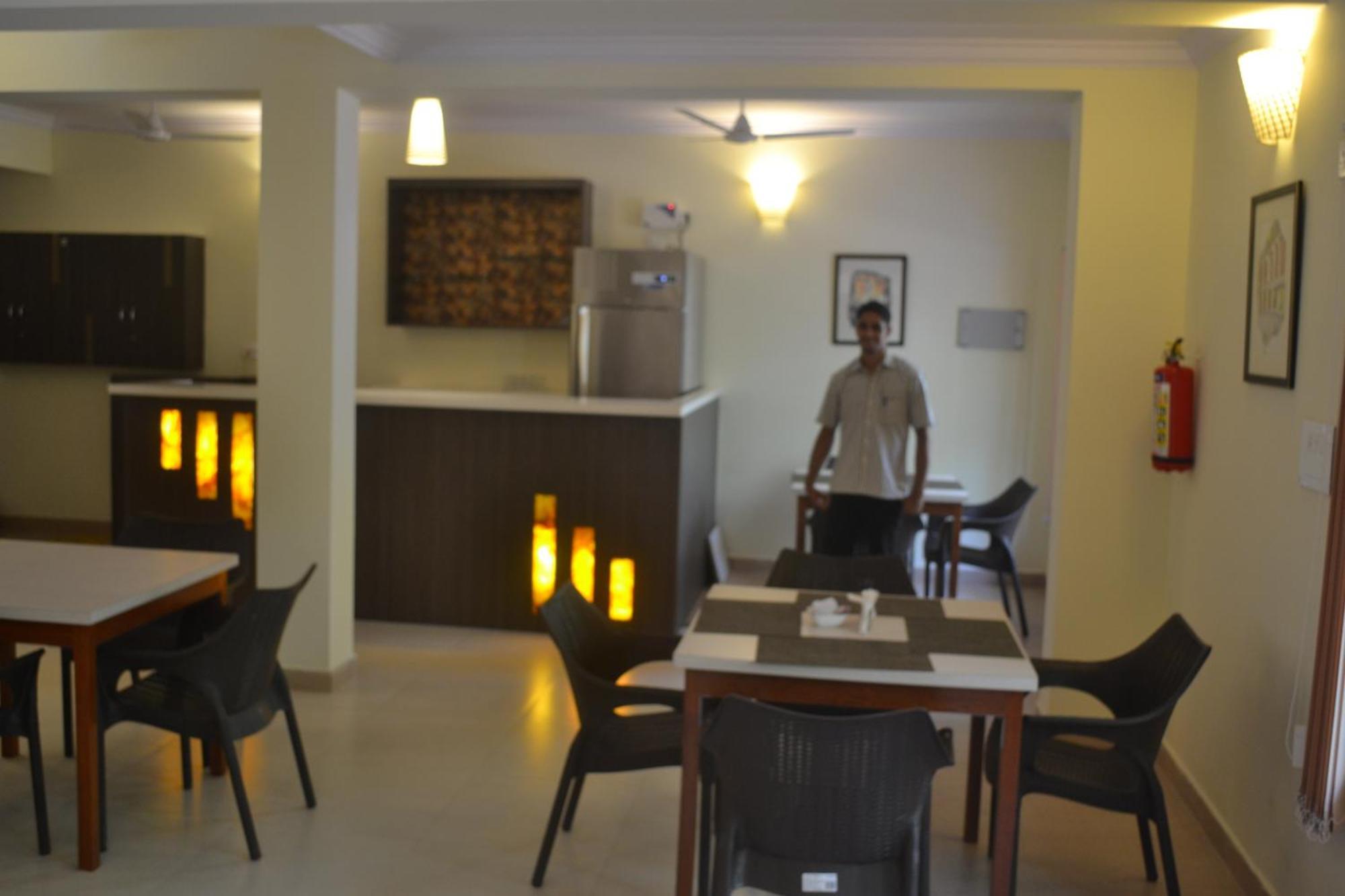 The Majorda Pristinne Hotel Екстер'єр фото